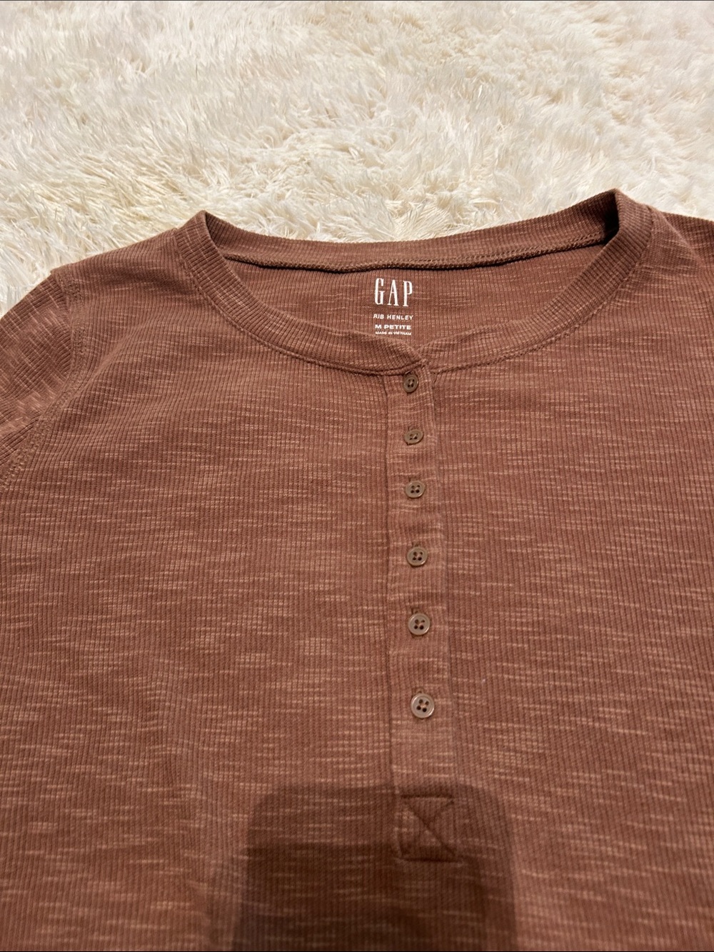 Gap Rip Henley - Picture 2 of 4